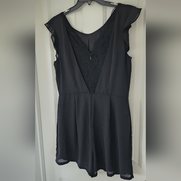 Express Romper - Picture 2 of 5